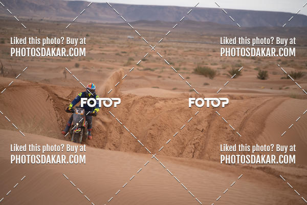 Buy your photos of the eventMerzouga 2019 on Fotop