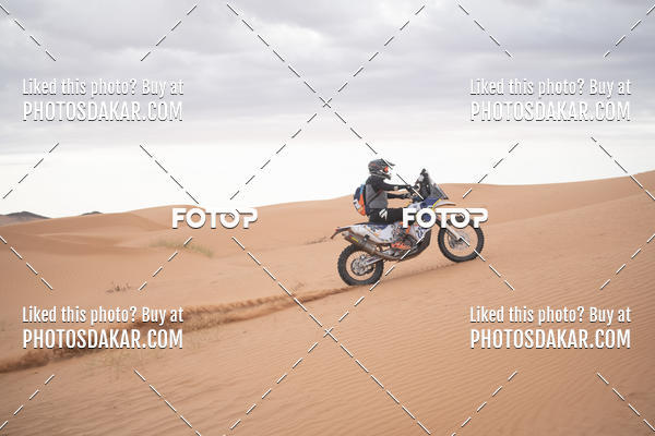 Buy your photos of the eventMerzouga 2019 on Fotop
