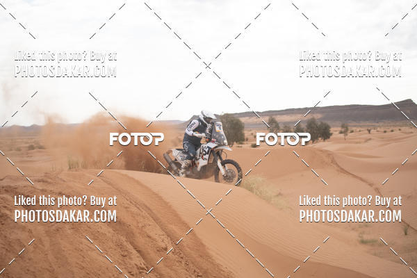 Buy your photos of the eventMerzouga 2019 on Fotop