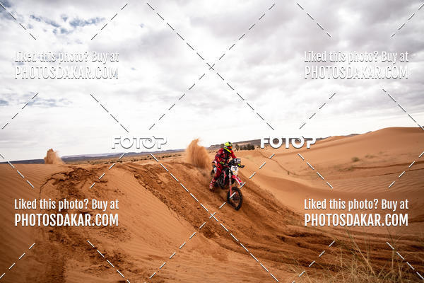 Buy your photos of the eventMerzouga 2019 on Fotop