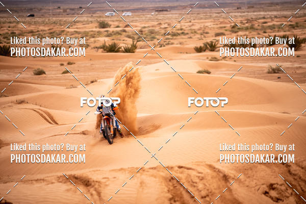 Buy your photos of the eventMerzouga 2019 on Fotop