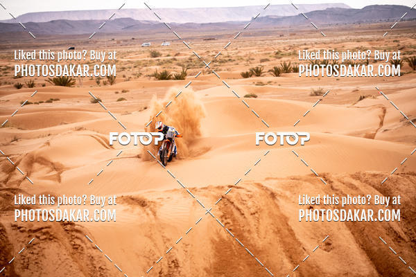 Buy your photos of the eventMerzouga 2019 on Fotop