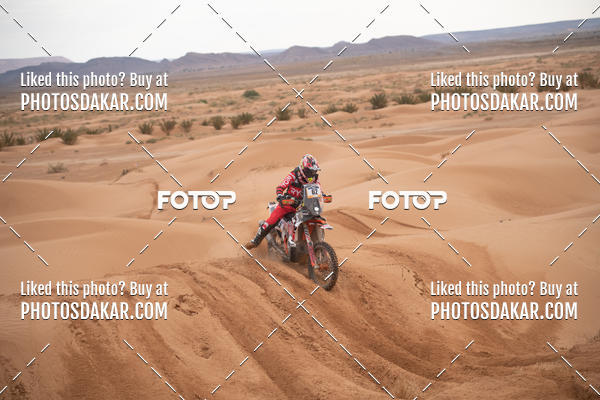 Buy your photos of the eventMerzouga 2019 on Fotop