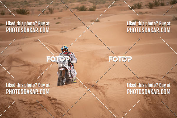Buy your photos of the eventMerzouga 2019 on Fotop