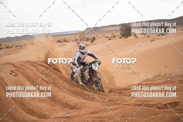 Buy your photos of the eventMerzouga 2019 on Fotop
