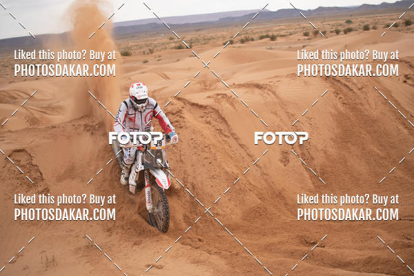 Buy your photos of the eventMerzouga 2019 on Fotop