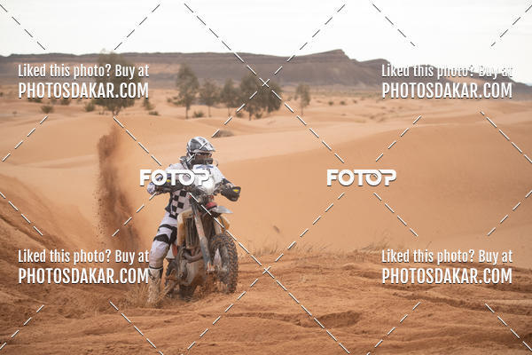 Buy your photos of the eventMerzouga 2019 on Fotop