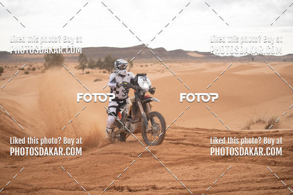 Buy your photos of the eventMerzouga 2019 on Fotop