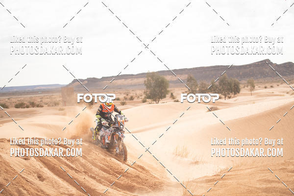 Buy your photos of the eventMerzouga 2019 on Fotop