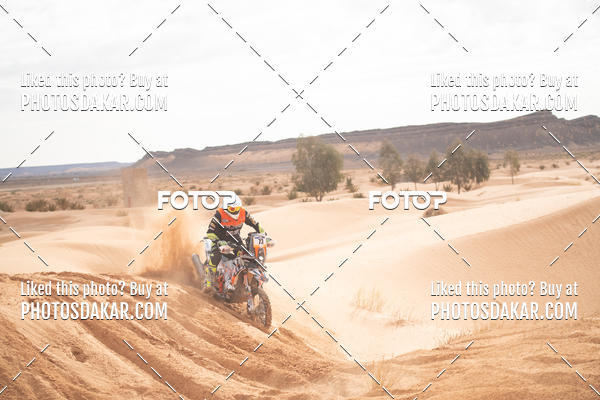 Buy your photos of the eventMerzouga 2019 on Fotop