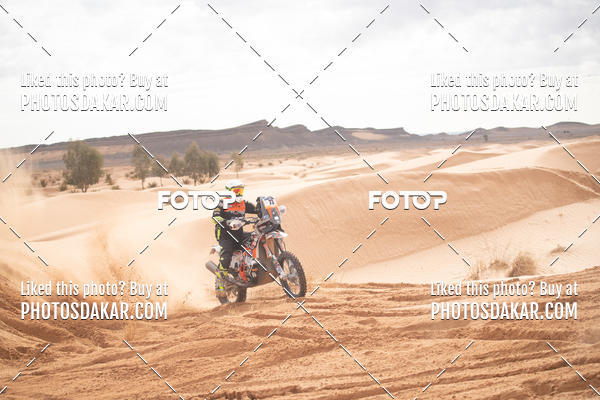 Buy your photos of the eventMerzouga 2019 on Fotop