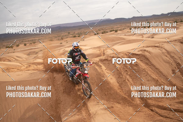 Buy your photos of the eventMerzouga 2019 on Fotop