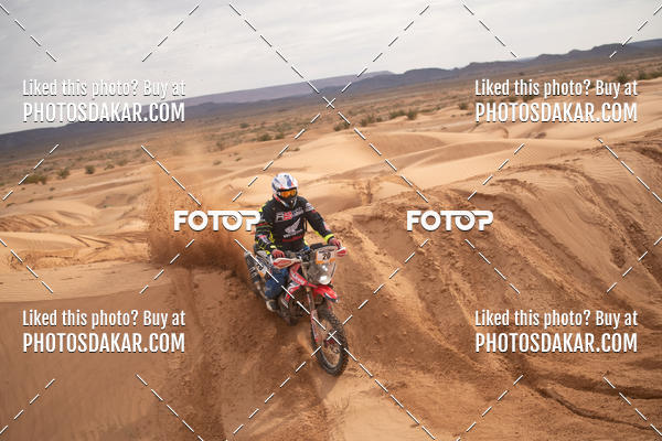 Buy your photos of the eventMerzouga 2019 on Fotop