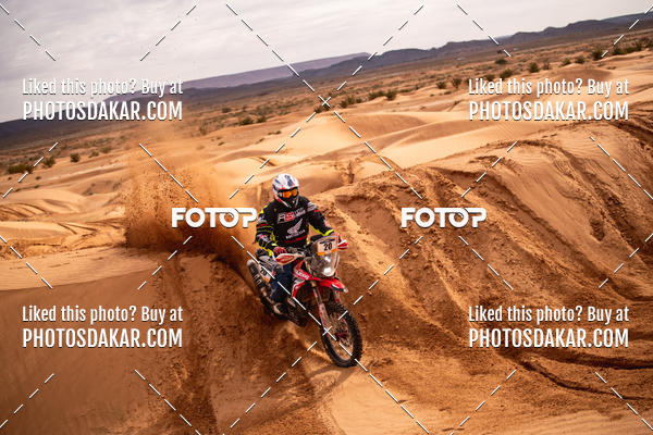 Buy your photos of the eventMerzouga 2019 on Fotop