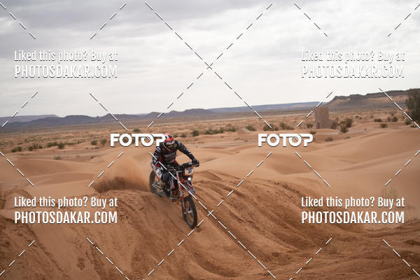 Buy your photos of the eventMerzouga 2019 on Fotop