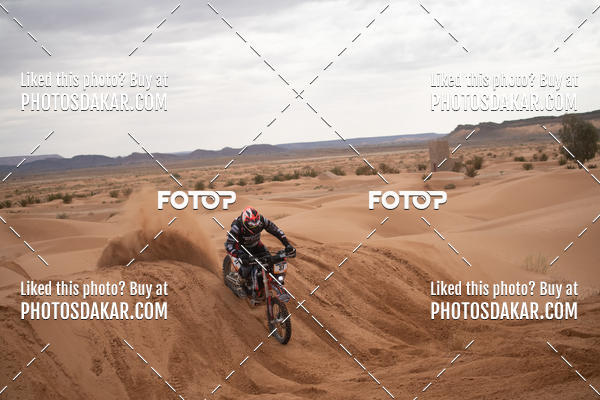 Buy your photos of the eventMerzouga 2019 on Fotop