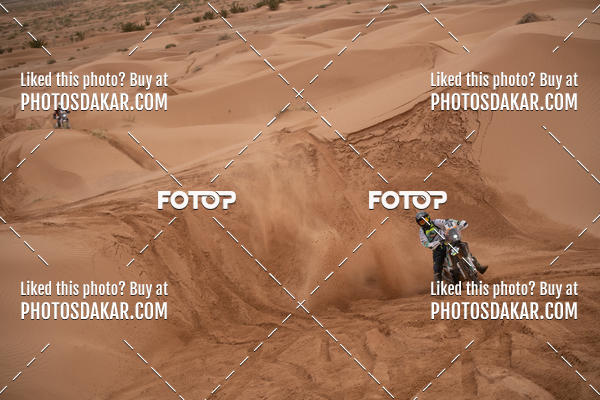 Buy your photos of the eventMerzouga 2019 on Fotop