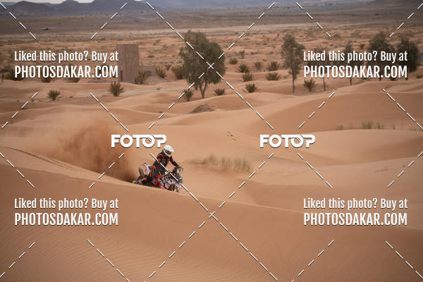 Buy your photos of the eventMerzouga 2019 on Fotop