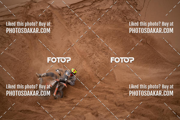 Buy your photos of the eventMerzouga 2019 on Fotop