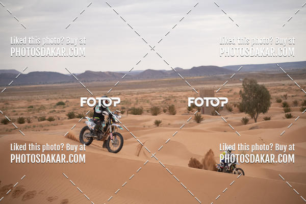 Buy your photos of the eventMerzouga 2019 on Fotop