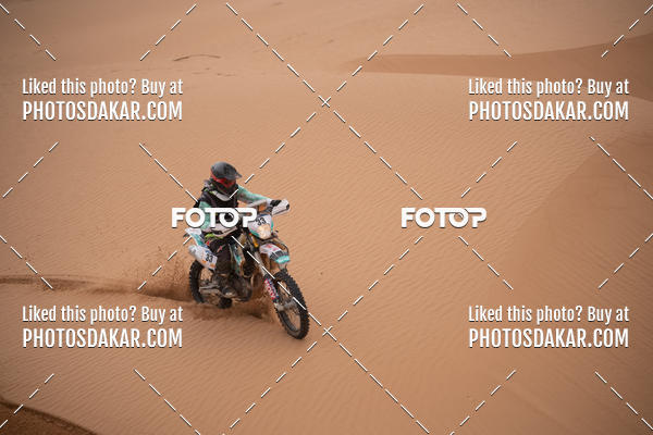 Buy your photos of the eventMerzouga 2019 on Fotop