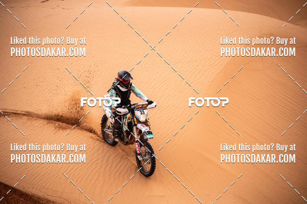 Buy your photos of the eventMerzouga 2019 on Fotop