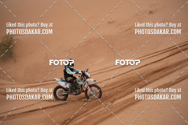 Buy your photos of the eventMerzouga 2019 on Fotop
