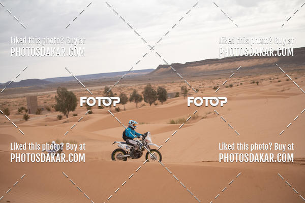 Buy your photos of the eventMerzouga 2019 on Fotop