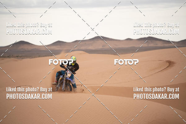 Buy your photos of the eventMerzouga 2019 on Fotop