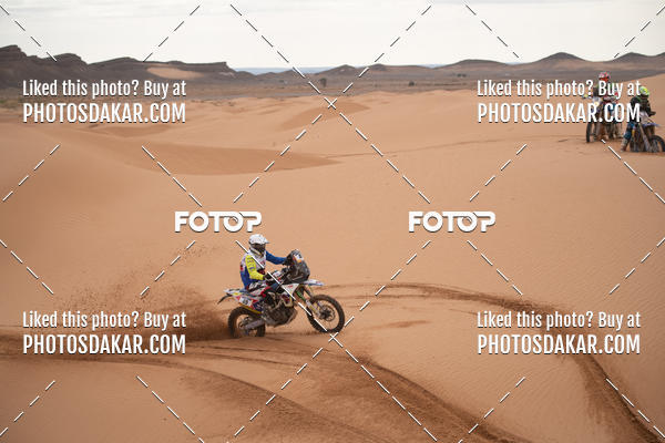 Buy your photos of the eventMerzouga 2019 on Fotop