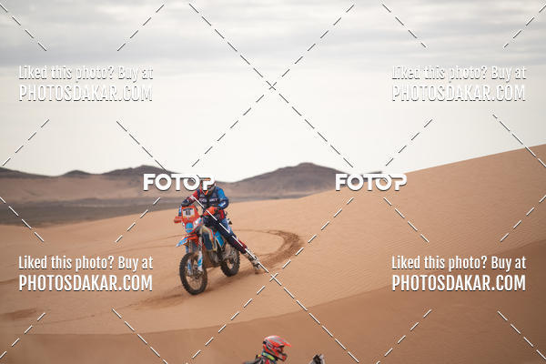 Buy your photos of the eventMerzouga 2019 on Fotop