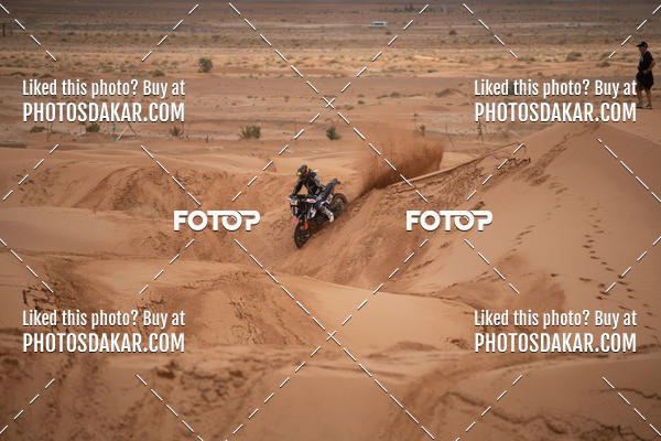 Buy your photos of the eventMerzouga 2019 on Fotop