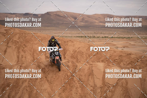 Buy your photos of the eventMerzouga 2019 on Fotop