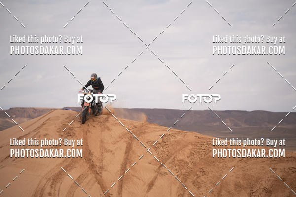 Buy your photos of the eventMerzouga 2019 on Fotop