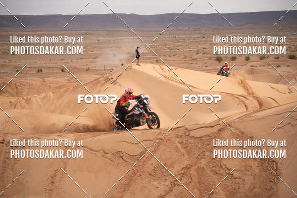 Buy your photos of the eventMerzouga 2019 on Fotop