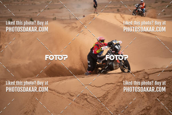 Buy your photos of the eventMerzouga 2019 on Fotop