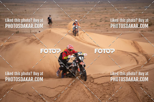 Buy your photos of the eventMerzouga 2019 on Fotop