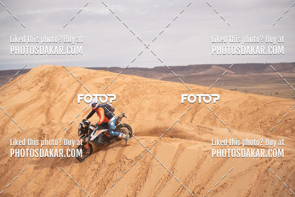 Buy your photos of the eventMerzouga 2019 on Fotop