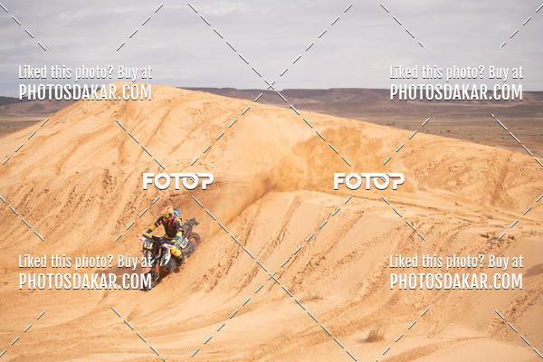 Buy your photos of the eventMerzouga 2019 on Fotop