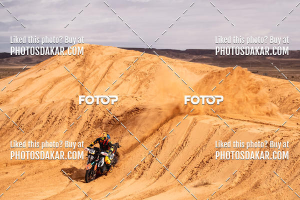 Buy your photos of the eventMerzouga 2019 on Fotop