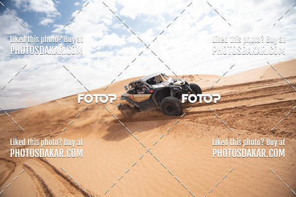 Buy your photos of the eventMerzouga 2019 on Fotop