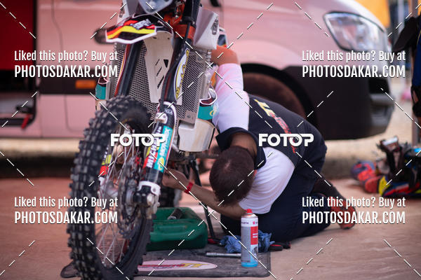 Buy your photos of the eventMerzouga 2019 on Fotop