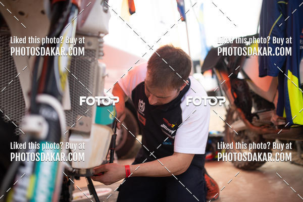 Buy your photos of the eventMerzouga 2019 on Fotop