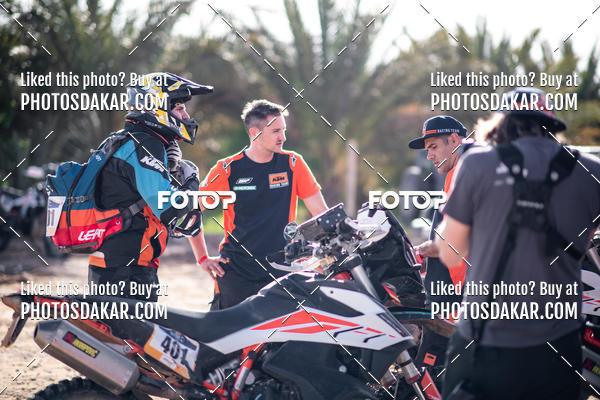 Buy your photos of the eventMerzouga 2019 on Fotop