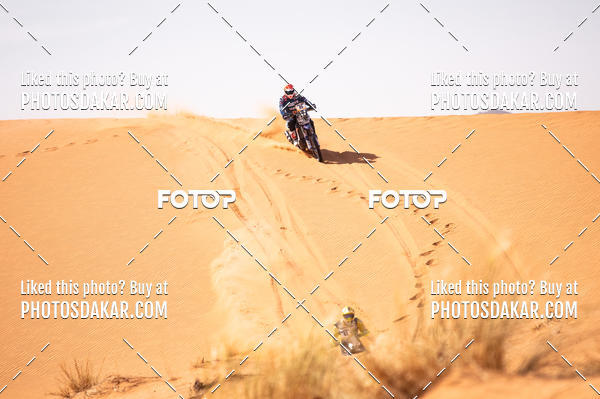 Buy your photos of the eventMerzouga 2019 on Fotop