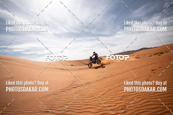 Buy your photos of the eventMerzouga 2019 on Fotop