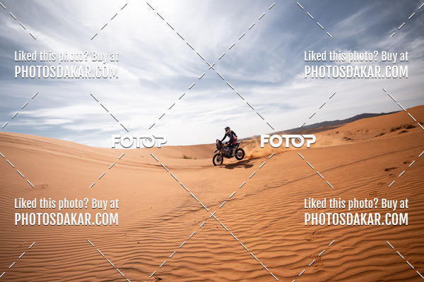 Buy your photos of the eventMerzouga 2019 on Fotop