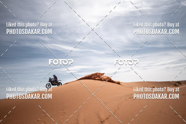 Buy your photos of the eventMerzouga 2019 on Fotop