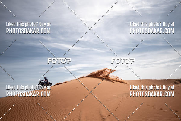 Buy your photos of the eventMerzouga 2019 on Fotop