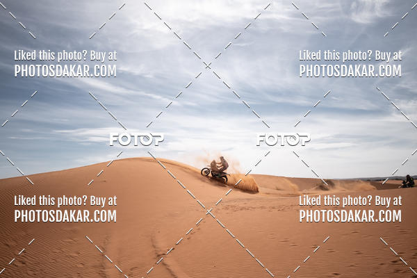 Buy your photos of the eventMerzouga 2019 on Fotop